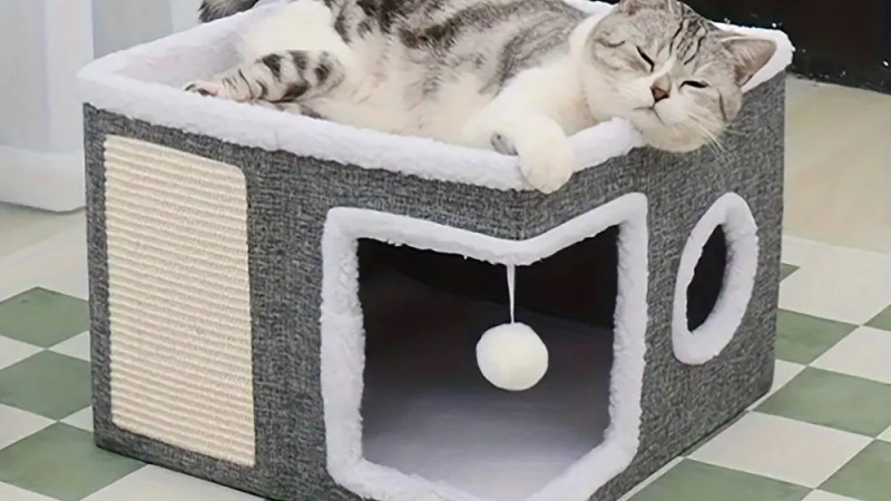 [Review] Multi-Level Indoor Cat House - Foldable with Scratching Board